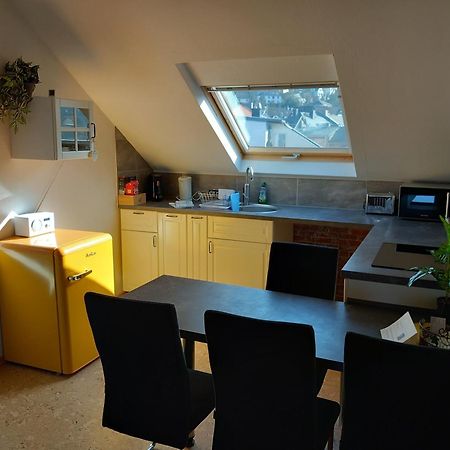 Ferienwohnung Im Roten Haus, Die Therme Ist Fusslaeufig In Wenigen Minuten Erreichbar Bad Ems Buitenkant foto
