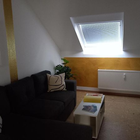 Ferienwohnung Im Roten Haus, Die Therme Ist Fusslaeufig In Wenigen Minuten Erreichbar Bad Ems Buitenkant foto